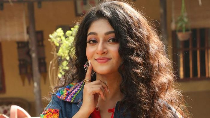 'নায়িকা নম্বর ১' ধারাবাহিকের লুকে অভিনেত্রী ঋতব্রতা দে