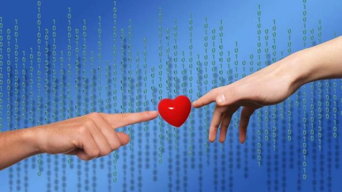 দূরত্বের কারণে সম্পর্কে ফাটল? এই টোটকায় ম্যাজিকের মতো জোড়া লাগবে Relation