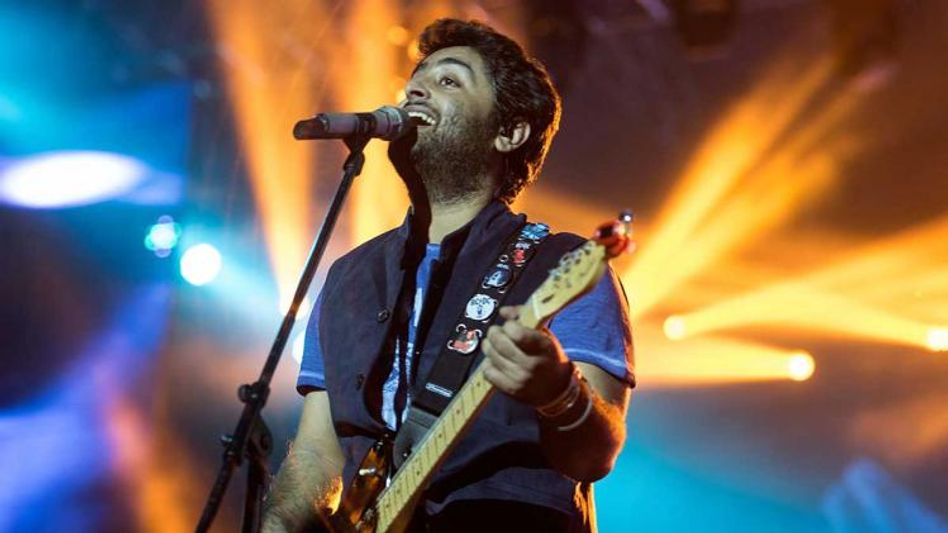 কলকাতার পর বাংলায় ফের অরিজিতের কনসার্ট! কবে, কোথায়?  কলকাতার পর বাংলায় ফের অরিজিতের কনসার্ট! কবে, কোথায়?