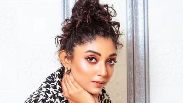 অভিনেত্রী তথা নৃত্যশিল্পী দেবলীনা কুমার (ছবি: ফেসবুক)