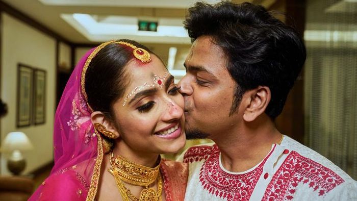 দুর্নিবার সাহা ও ঐন্দ্রিলা সেন (ছবি: ফেসবুক)