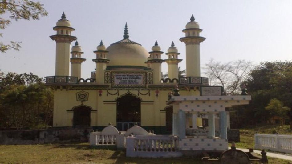 ফুরফুরা শরিফে নয়া উন্নয়ন ভবন, নেপথ্যে সংখ্যালঘু ভোটব্যাঙ্ক? ফুরফুরা শরিফে নয়া উন্নয়ন ভবন, নেপথ্যে সংখ্যালঘু ভোটব্যাঙ্ক?