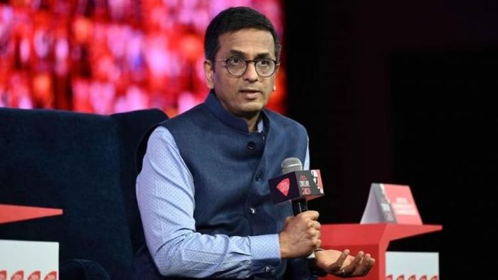 প্রধান বিচারপতি চন্দ্রচূড়