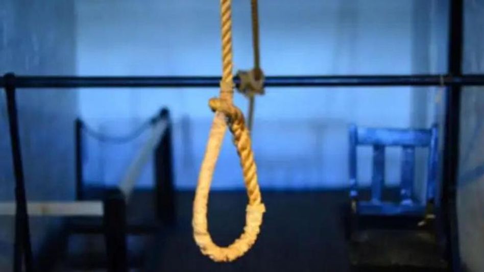 'ফাঁসির বিকল্প ইঞ্জেকশন-ইলেকট্রিক চেয়ার?' কেন্দ্রের কাছে জানতে চাইল সুপ্রিম কোর্ট 'ফাঁসির বিকল্প ইঞ্জেকশন-ইলেকট্রিক চেয়ার?' কেন্দ্রের কাছে জানতে চাইল সুপ্রিম কোর্ট