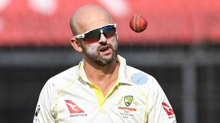 নাথান লায়ন (টুইটার)