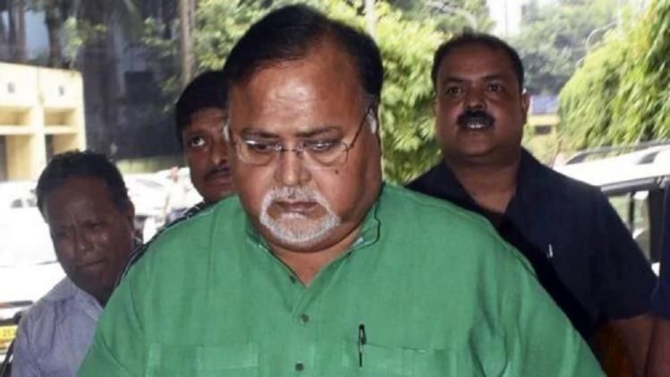 'নিয়োগকর্তা নই, মন্ত্রী হওয়া কি অপরাধ?', আদালতে ৫ মিনিট সওয়াল পার্থর