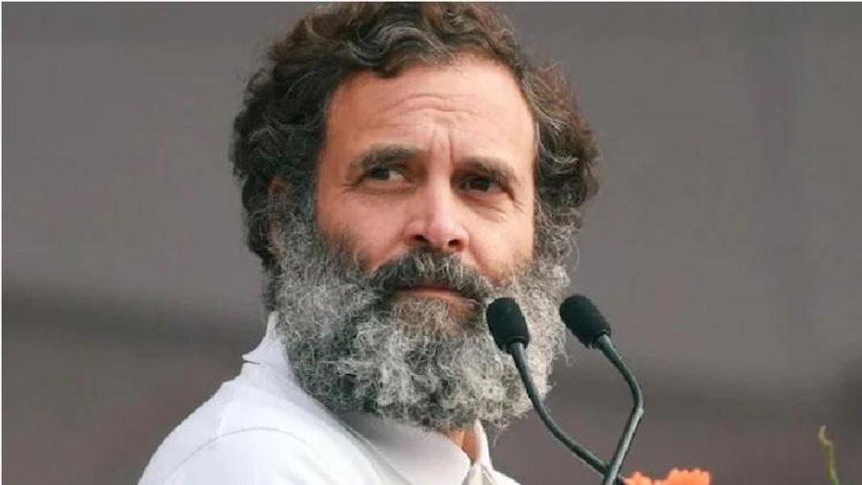 'মোদী' মানহানিতে দোষী রাহুল, পাল্টা মামলা বিরোধীদের, তপ্ত কংগ্রেস অফিসে জোর নিরাপত্তা 'মোদী' মানহানিতে দোষী রাহুল, পাল্টা মামলা বিরোধীদের, তপ্ত কংগ্রেস অফিসে জোর নিরাপত্তা