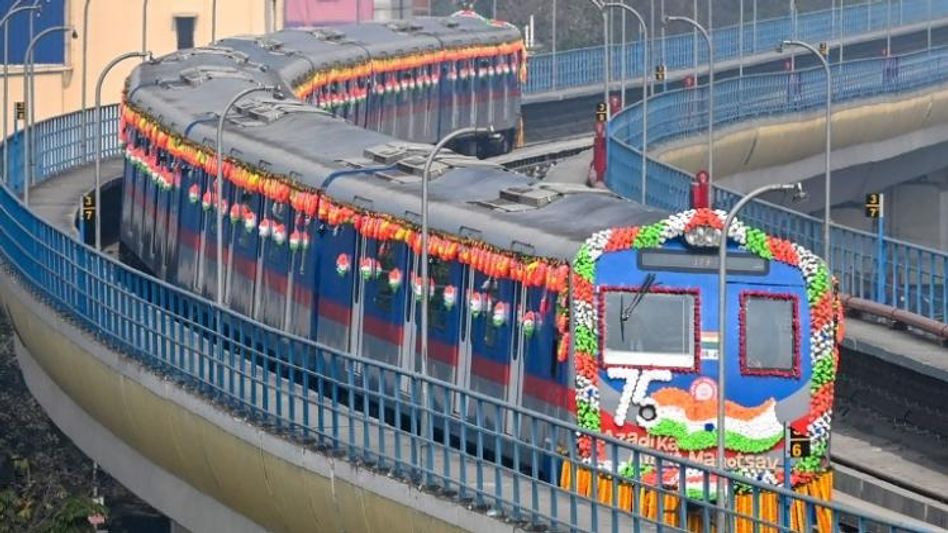 এপ্রিলেই হাওড়া ময়দান-ধর্মতলা মেট্রো? বউবাজারে শেষ মুহূর্তের তোড়জোড় এপ্রিলেই হাওড়া ময়দান-ধর্মতলা মেট্রো? বউবাজারে শেষ মুহূর্তের তোড়জোড়