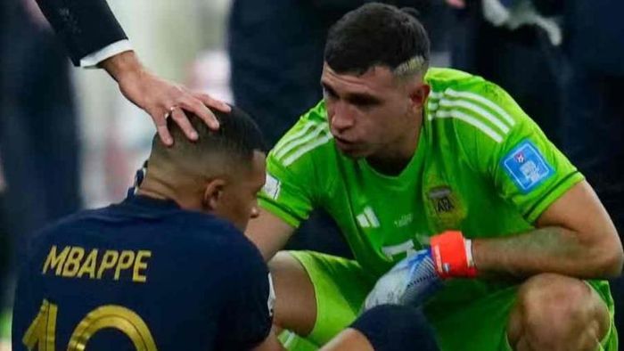 মার্টিনেজ ও এমবাপে