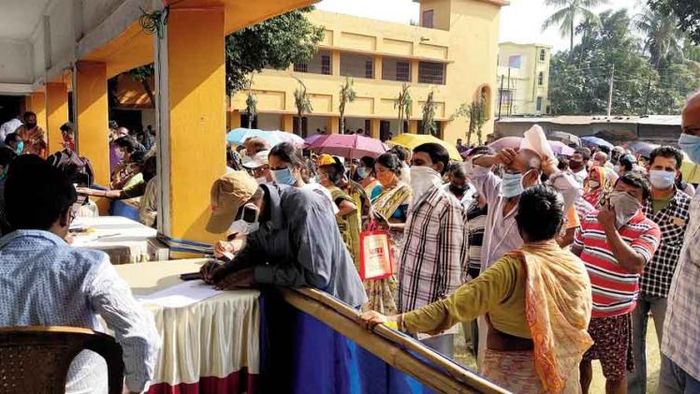 লক্ষ্মীর ভাণ্ডার বা স্বাস্থ্য সাথী নয়, এবার দুয়ারে সরকার শিবিরে এগিয়ে কোন প্রকল্প?