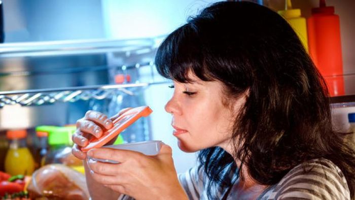 গরমকালে খাবার নষ্ট হওয়ার ৫ লক্ষণ