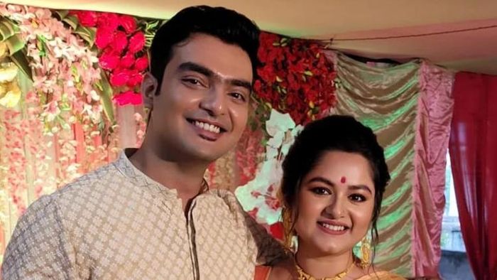 ইপ্সিতা ও অর্ণবের জীবনে নতুন অতিথি ছবি সৌজন্যে: ইনস্টাগ্রাম