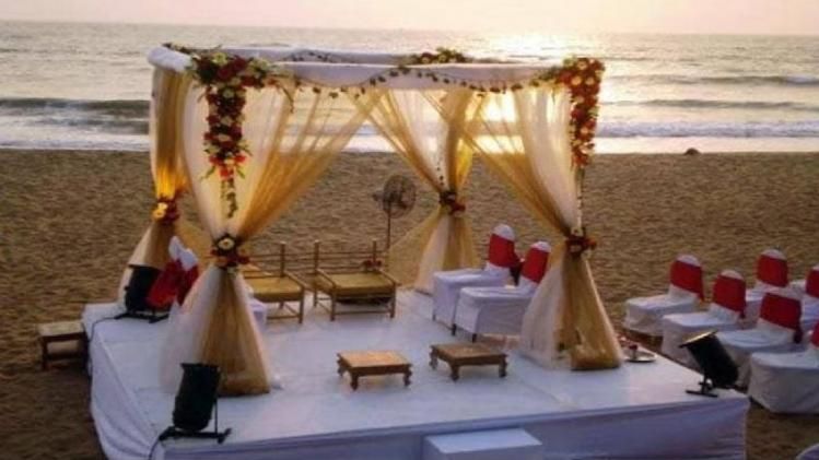 গোয়ায় ডেস্টিনেশন ওয়েডিং, কনেকে বিমানবন্দরে রেখে পালিয়ে গেল বর; কারণ জানলে অবাক হবেন