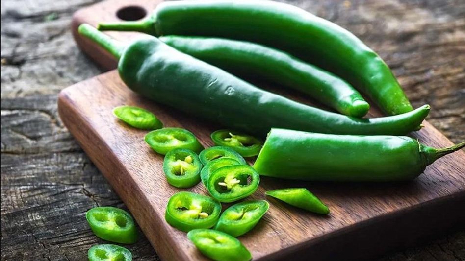 লঙ্কা কাটা বা বাটার পর জ্বলছে হাত? এই ৫ ঘরোয়া উপায়ে কমবে জ্বালা লঙ্কা কাটা বা বাটার পর জ্বলছে হাত? এই ৫ ঘরোয়া উপায়ে কমবে জ্বালা