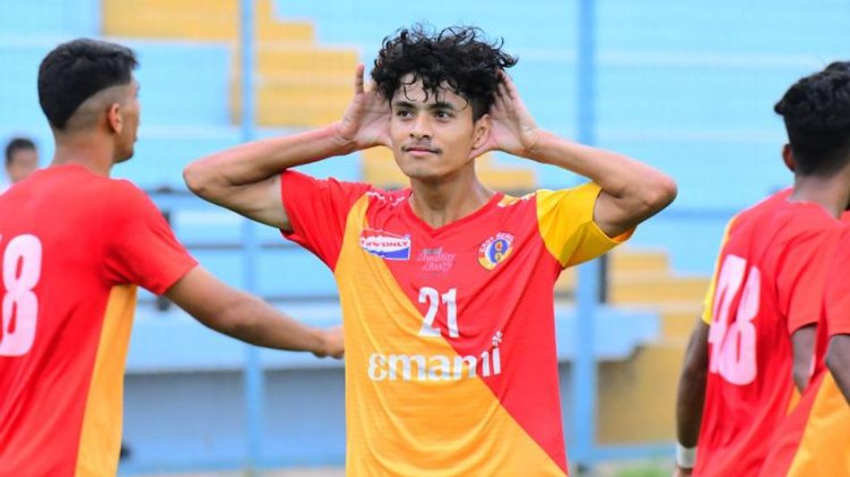 অবশেষে ডার্বি জয় ইস্টবেঙ্গলের, মোহনবাগানকে হারাল ২-০ গোলে অবশেষে ডার্বি জয় ইস্টবেঙ্গলের, মোহনবাগানকে হারাল ২-০ গোলে