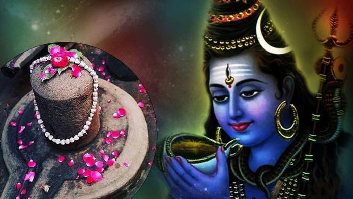 চড়ক উৎসবের আগের দিন নীলপুজো পালিত হয়