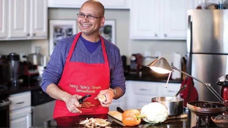 মার্কিন মুলুকে জনপ্রিয় করছিলেন ভারতীয় খাবার, চলে গেলেন শেফ রাঘবন আইয়ার