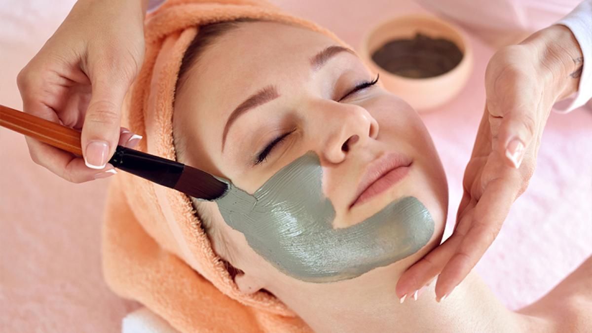 ঘরোয়া উপায়ে নিন ত্বকের যত্ন