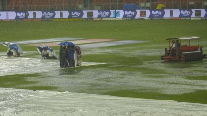 আহমেদাবাদ বৃষ্টি