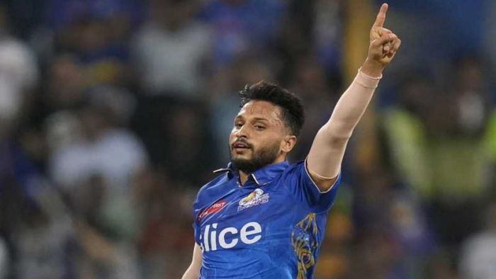 আকাশ মাধওয়াল