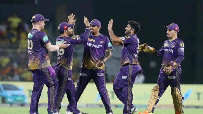 কেকেআর দল