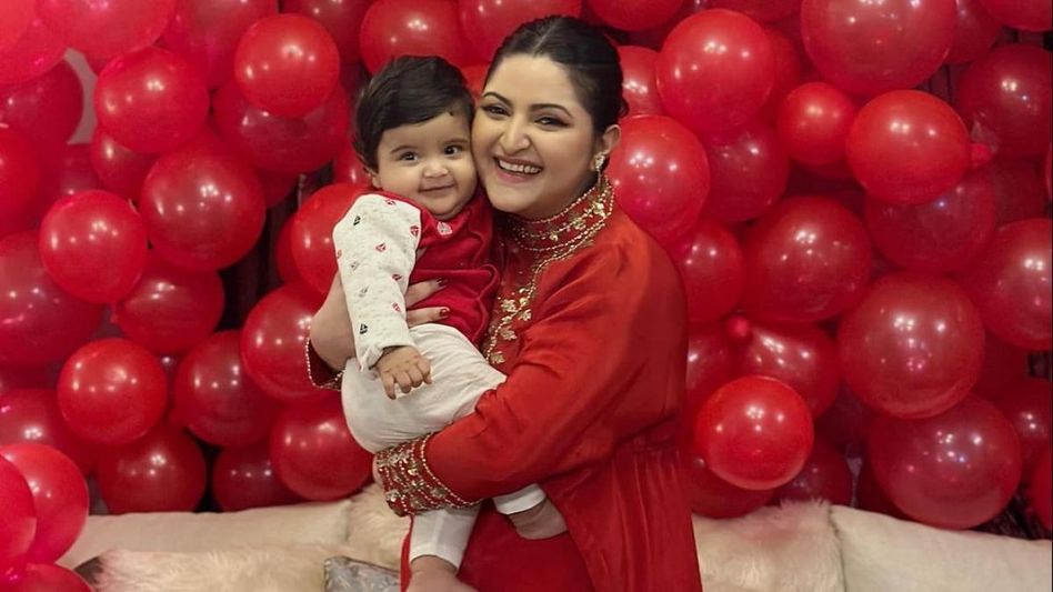 হাসপাতালে ভর্তি পরীমনি, সঙ্গে ছেলেও; হলটা কী অভিনেত্রীর ? হাসপাতালে ভর্তি পরীমনি, সঙ্গে ছেলেও; হলটা কী অভিনেত্রীর ?