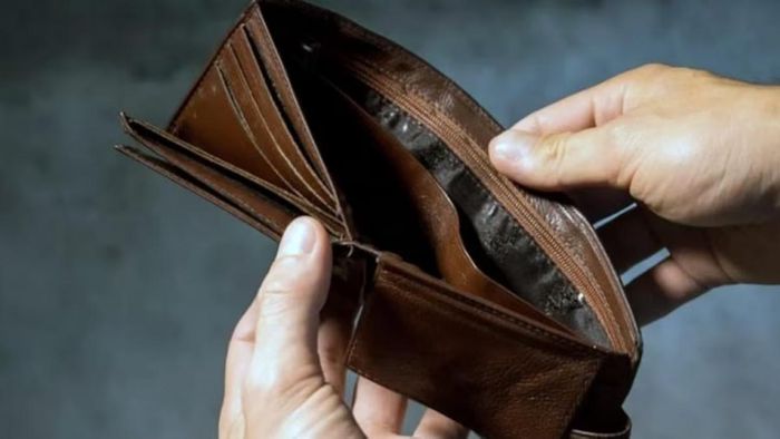 মানি ব্যাগ সব সময় টাকায় ভরা দেখতে চাইলে এই অভ্যাসগুলি এখনই বদলান