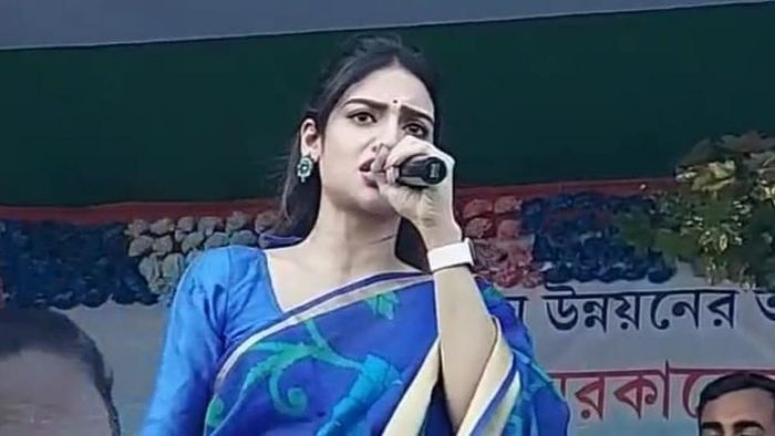 বিজেপি আসুক বা কংগ্রেস, বাঁশ দিয়ে মারার পরামর্শ দিয়ে বিতর্কে সাংসদ নুসরত