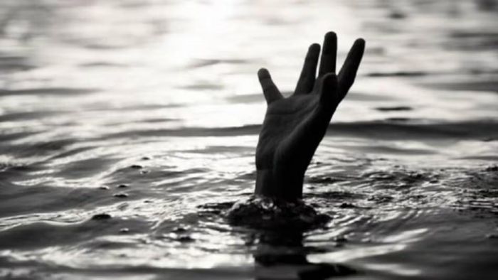 উত্তর দিনাজপুরে বালি মাফিয়াদের তৈরি গর্তে তলিয়ে ৩ শিশুর মর্মান্তিক মৃত্যু