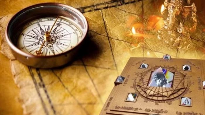 এই ৬ জিনিস বাড়িতে রাখুন, বছরভর টাকার অভাব হবে না।