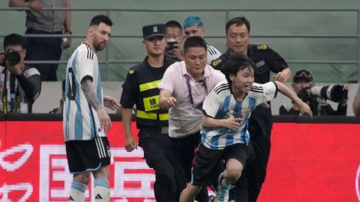 মেসির সেই ফ্যান