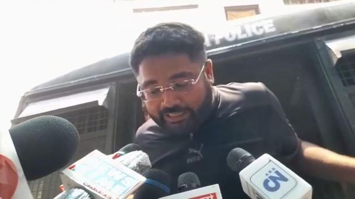 কুন্তল ঘোষ