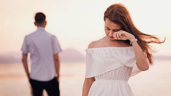 ব্রেকআপের পর নিজেকে সামলান এভাবে