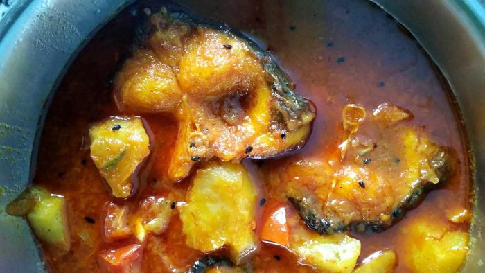 মাছের ঝোলের সহজ রেসিপি