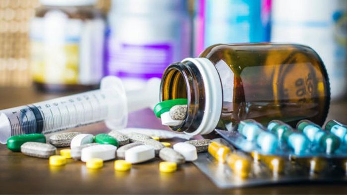 অজান্তে কি জাল ওষুধ খাচ্ছেন? জেনে নিন ‘নকল’ চেনার সহজ উপায়।