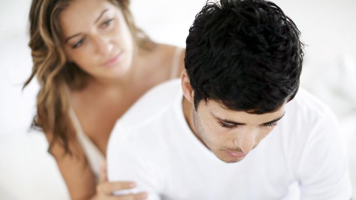 কাছের মানুষ ছেড়ে যাওয়ার ভয়