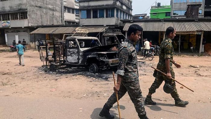 উত্তরবঙ্গের জেলায় জেলায় সংঘর্ষ-বোমাবাজি, জখম একাধিক। প্রতীকী ছবি