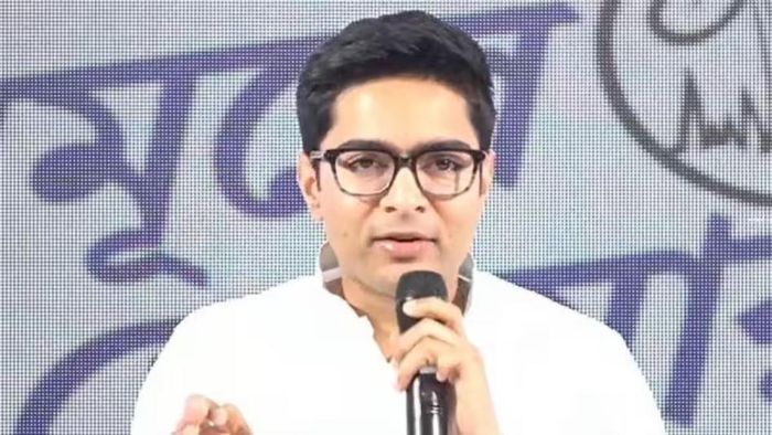 অভিষেক বন্দ্যোপাধ্যায়ের সাংসদ পদ খারিজের দাবি, চিঠি গেল স্পিকারের কাছে