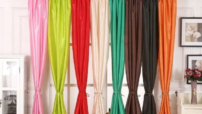 Vastu Tips Curtain: ঘরের পর্দা বদলালেই দুর্ভাগ্য বদলে যাবে সৌভাগ্যে