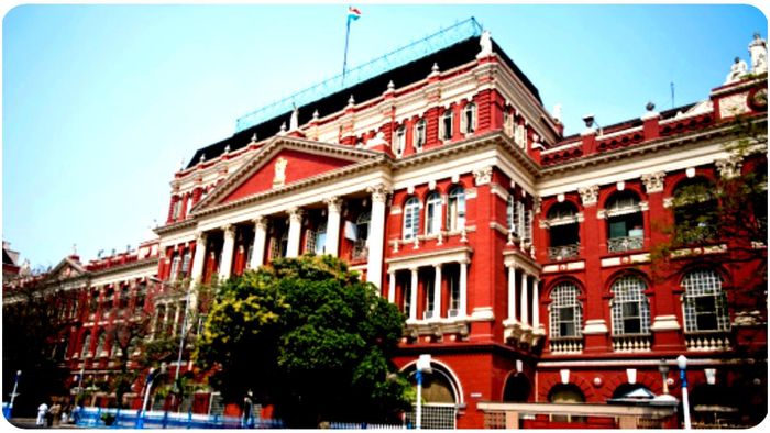 কলকাতার এককালের মহাকরণ ভবন, বাড়িটার নাম রাইটার্স বিল্ডিং কেন জানেন?