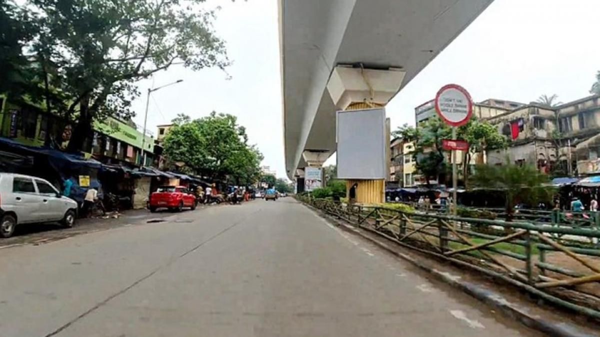 বেহালায় ফের দুর্ঘটনা,রাস্তা পারাপারের সময়ে বাসের ধাক্কায় মৃত্যু মহিলার