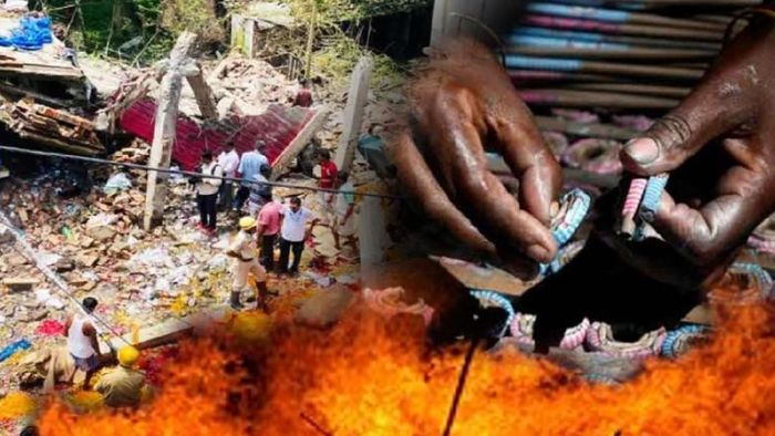 বাজি কারখানায় বিস্ফোরণ