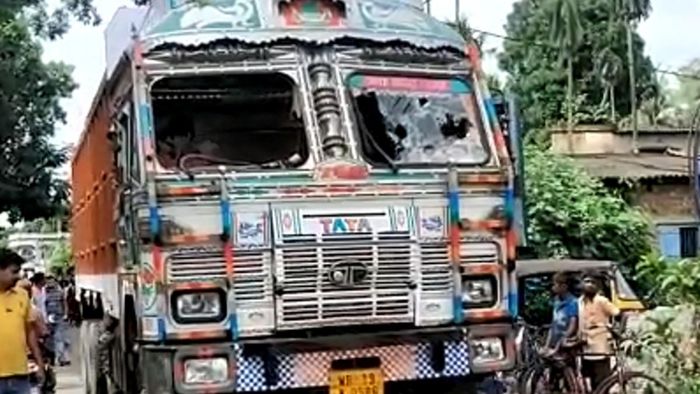 লরির ধাক্কায় মৃত্যু শিশুর