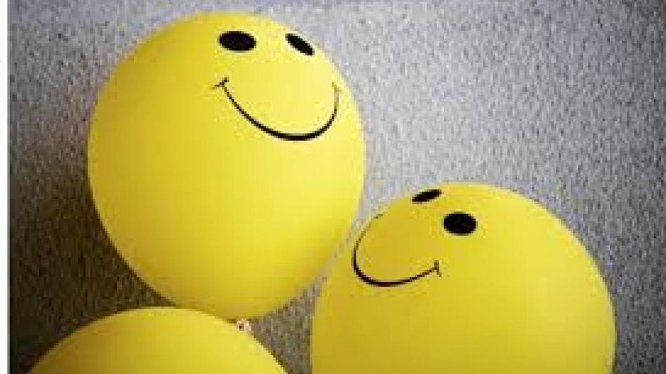 সূর্য কেন পশ্চিম দিকে ওঠে না? ছাত্রের বলা কারণ শুনে অজ্ঞান শিক্ষক! সূর্য কেন পশ্চিম দিকে ওঠে না? ছাত্রের বলা কারণ শুনে অজ্ঞান শিক্ষক!