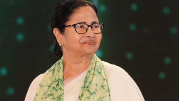 রাজ্যের মুখ্যমন্ত্রী মমতা বন্দ্যোপাধ্যায়