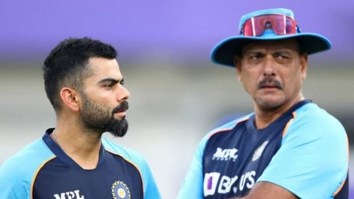 ৩ নম্বরে কোহলিকে চাইছেন না রবি শাস্ত্রী, জানিয়ে দিলেন বিকল্প ভাবনাও