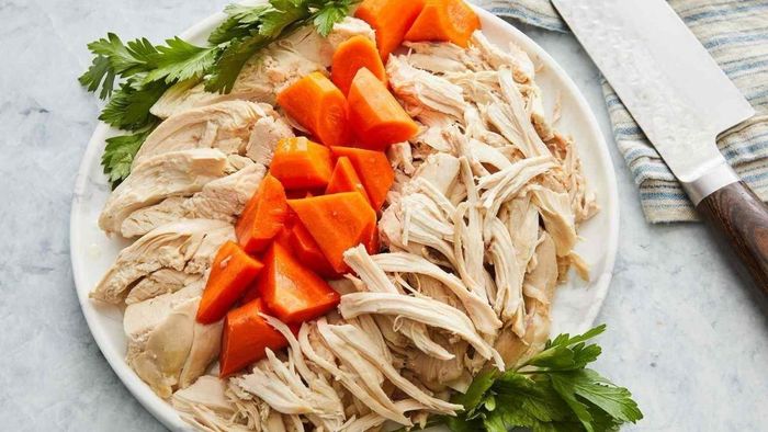 এভাবে চিকেন খেলে হাড় মজবুত হয়, ওজন কমে হুহু করে