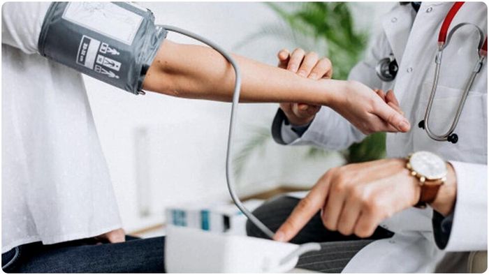 হাই প্রেসারে ভোগা বেশিরভাগ ভারতীয়ই জানেন না তাঁদের সমস্যার কথা!