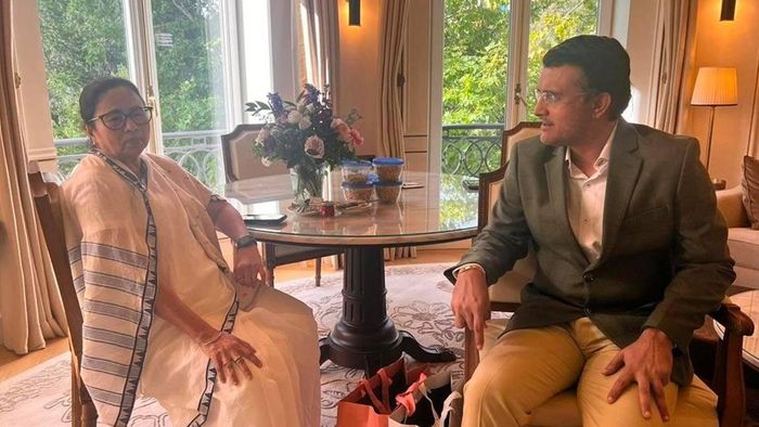 মাদ্রিদে মমতা বন্দোপাধ্যায়ের সঙ্গে সৌরভ গঙ্গোপাধ্যায়