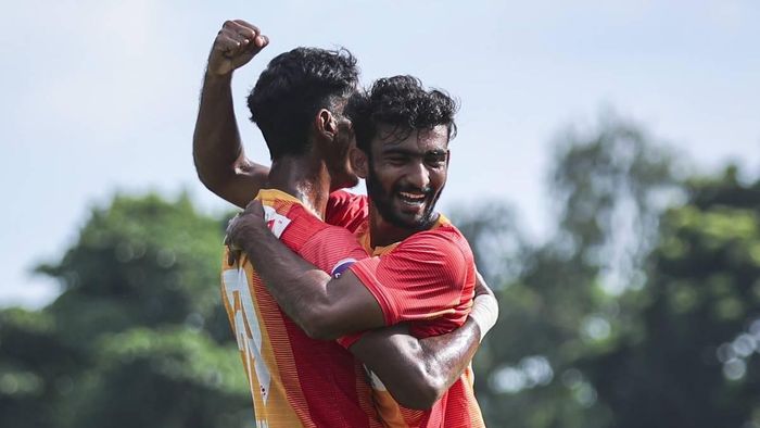 উল্লাস ইস্টবেঙ্গল ফুটবলারদের (ছবি-ইস্টবেঙ্গল)